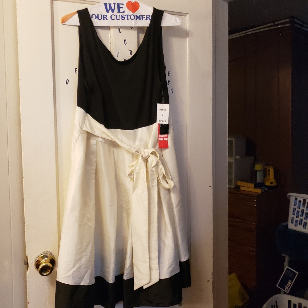 Women's dress